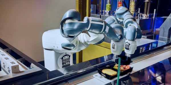 Silicon Valley Newest Fast Food Robot: BurgerBots Make Burgers in 27 Seconds Flat